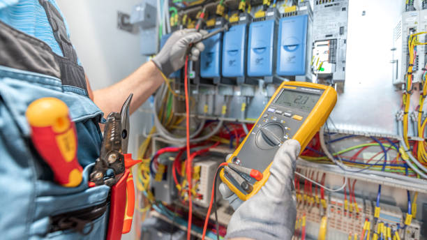 Best Electrical Contractors for Businesses  in Crescent City, CA